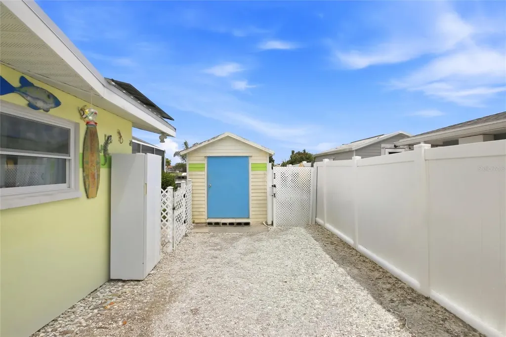 165 W Tarpon Boulevard NW Port Charlotte FL 33952