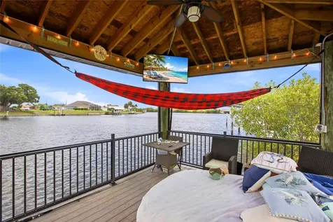 165 W Tarpon Boulevard NW Port Charlotte FL 33952