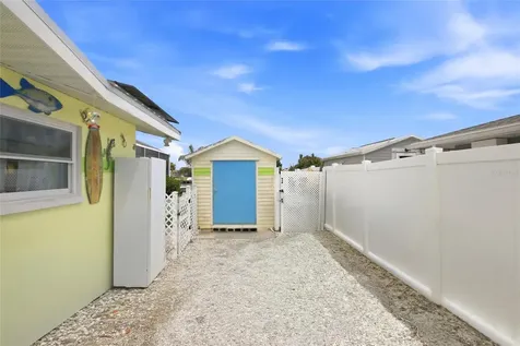 165 W Tarpon Boulevard NW Port Charlotte FL 33952