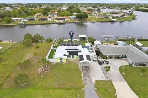 165 W Tarpon Boulevard NW Port Charlotte FL 33952