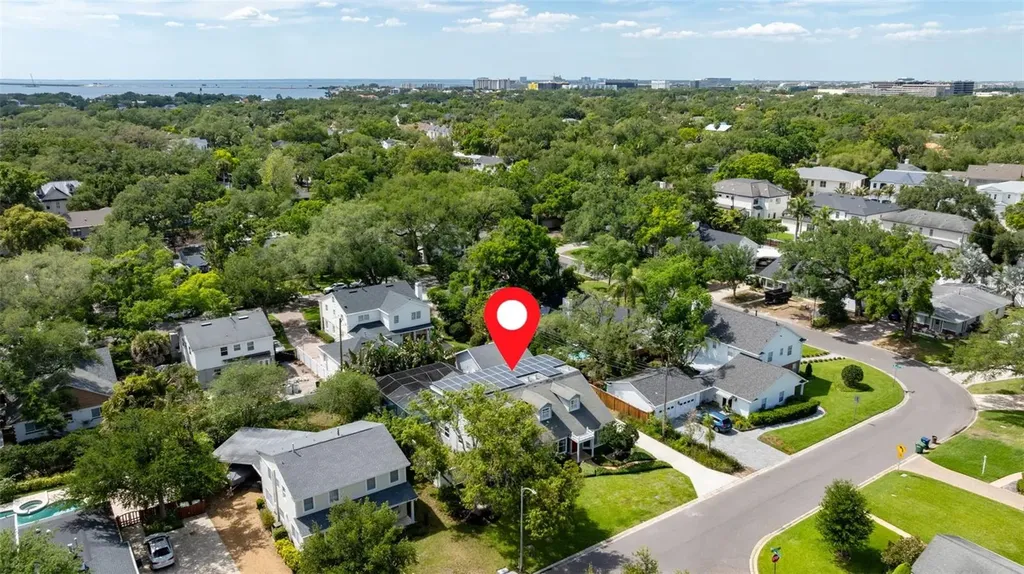 1107 S Dunbar Avenue Tampa FL 33629