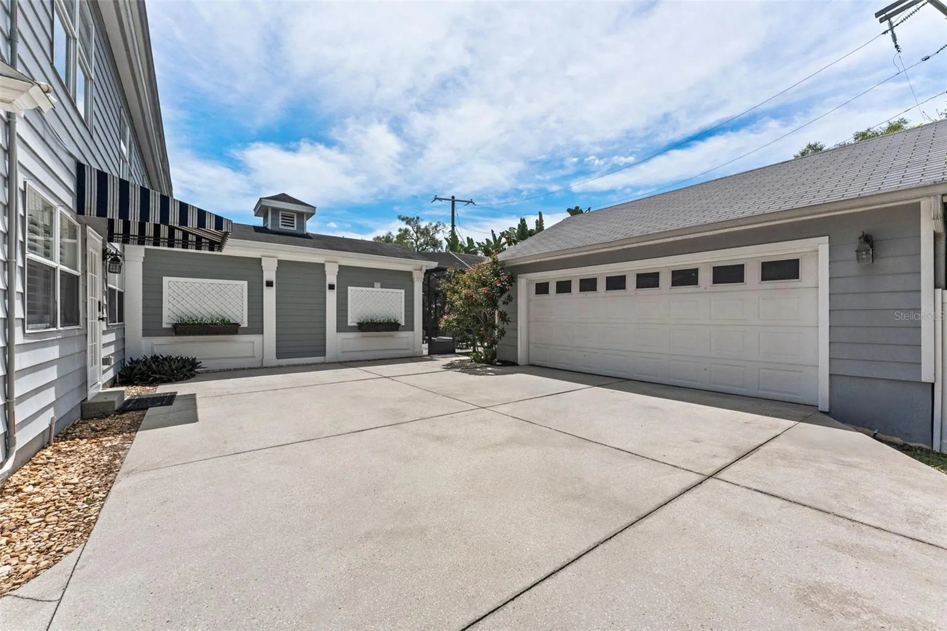 1107 S Dunbar Avenue Tampa FL 33629