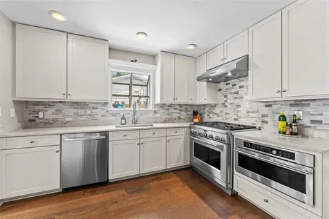 1107 S Dunbar Avenue Tampa FL 33629