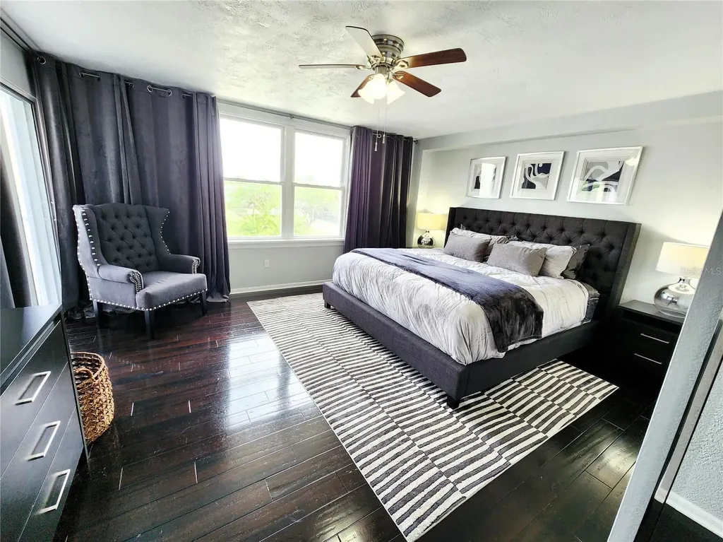 4651 1st Street NE St Petersburg FL 33702