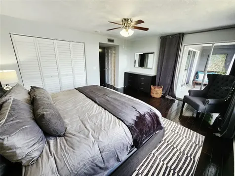 4651 1st Street NE St Petersburg FL 33702