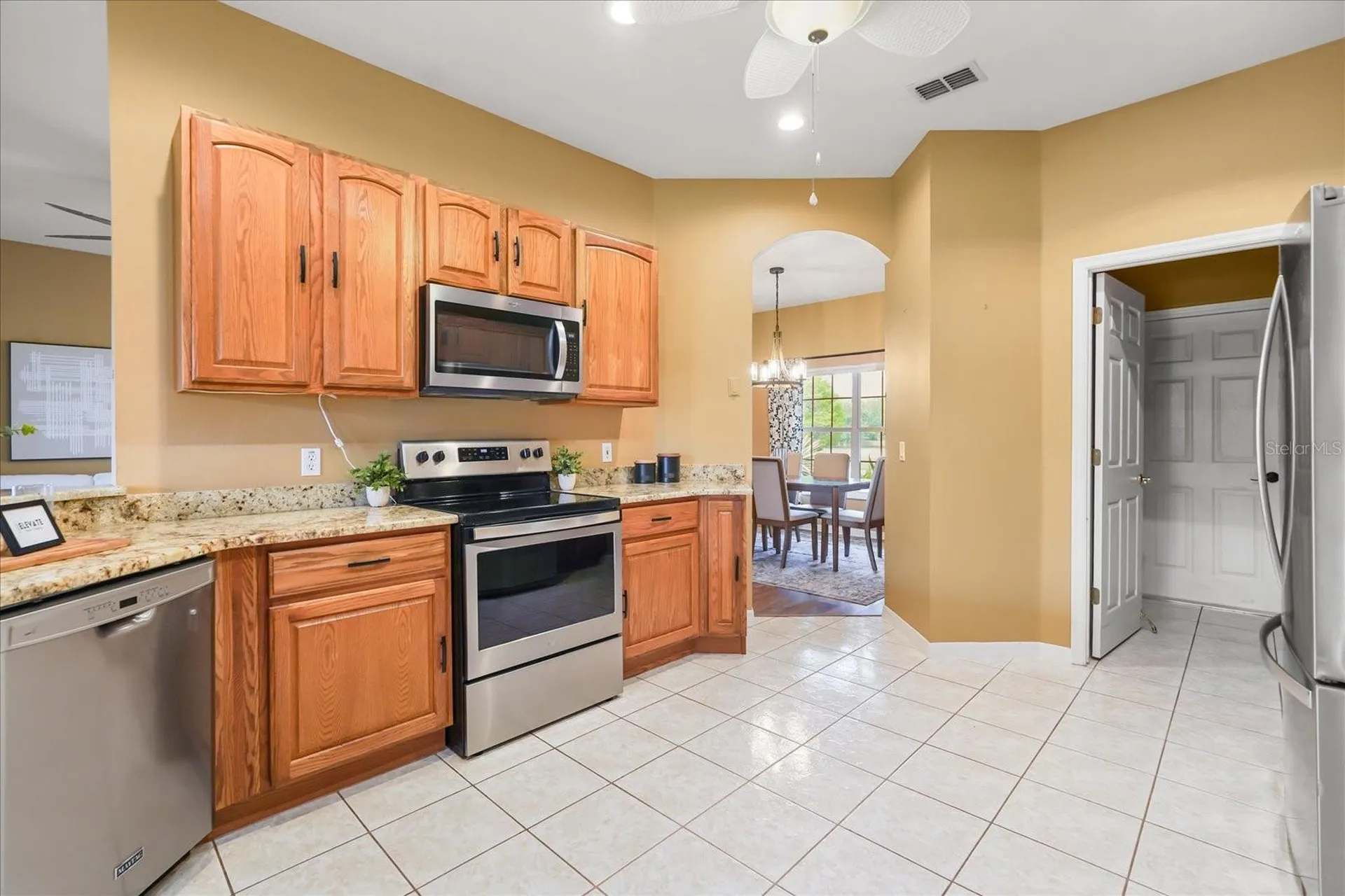 244 Largo Drive Kissimmee FL 34759