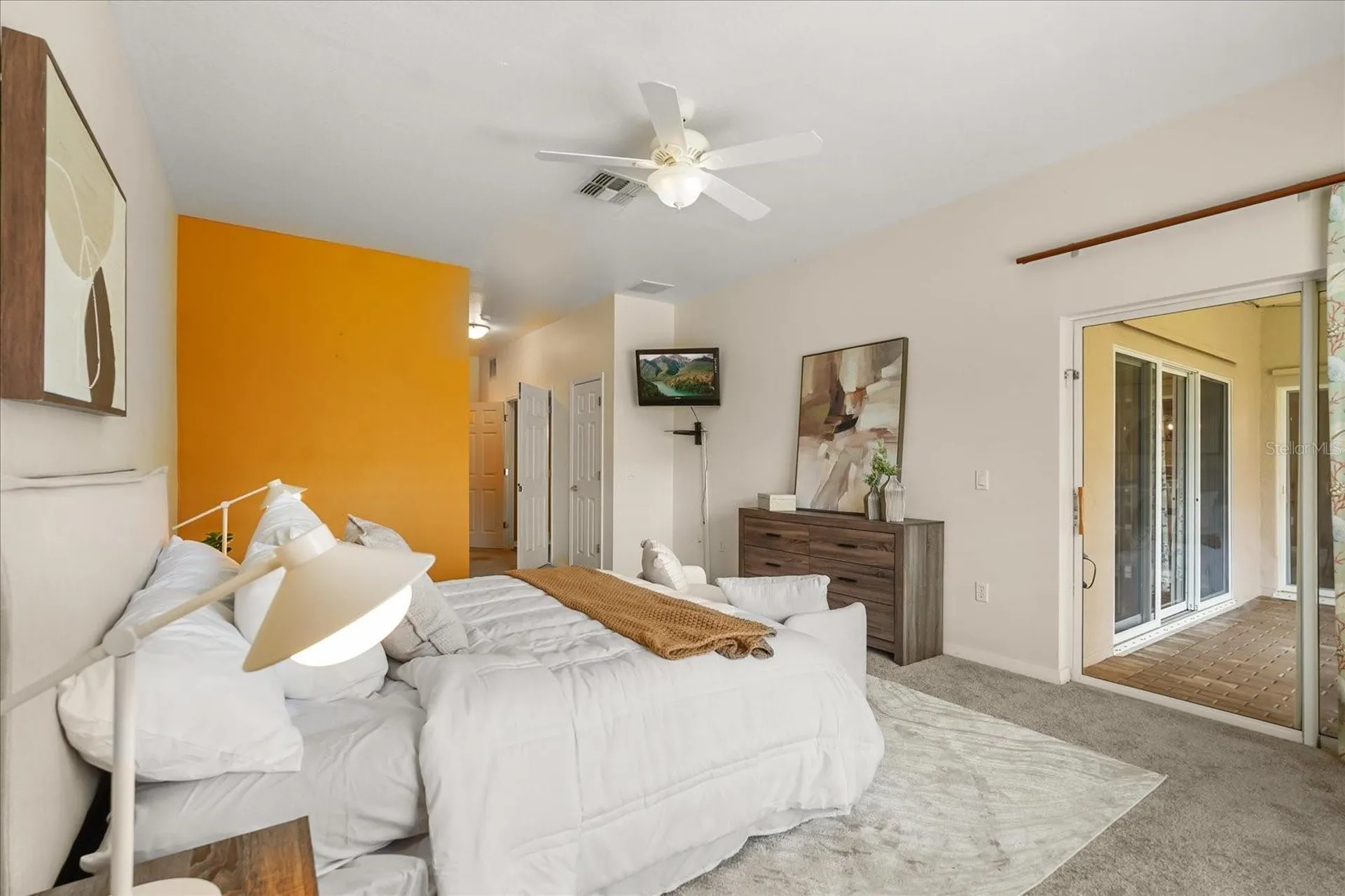 244 Largo Drive Kissimmee FL 34759