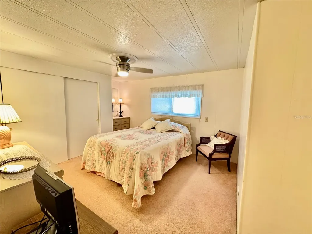 5511 Denmark Drive Bradenton FL 34207