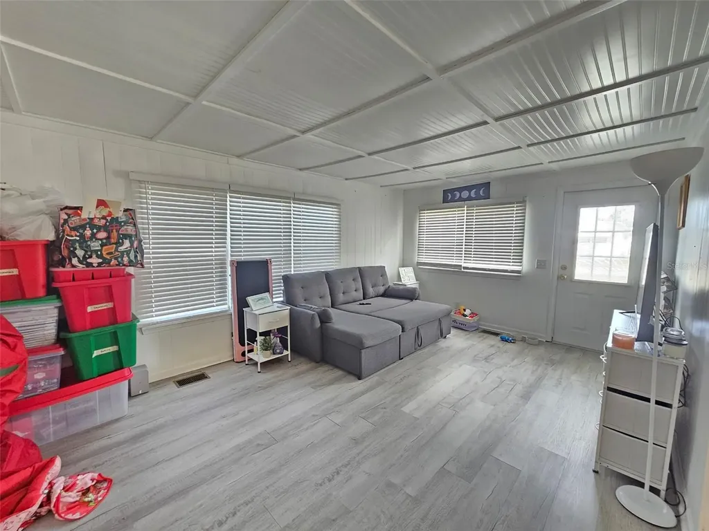 321 4th Street W Palmetto FL 34221