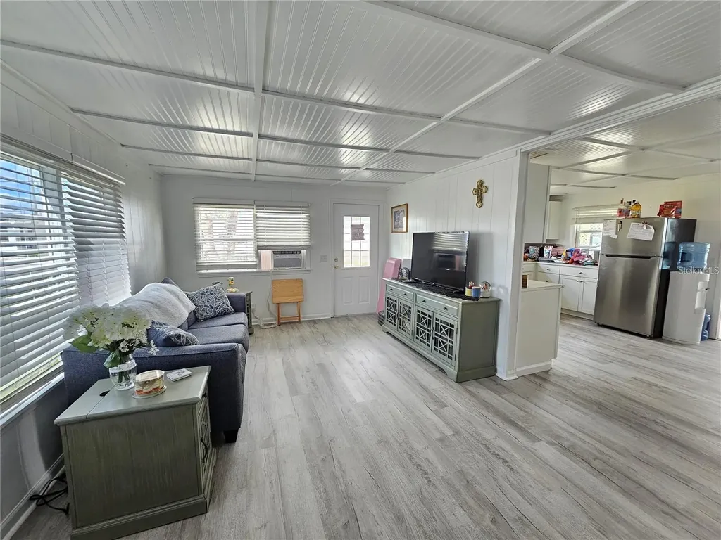 321 4th Street W Palmetto FL 34221