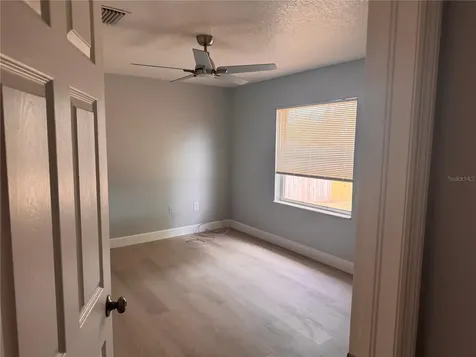 1125 E Rohe Street Tarpon Springs FL 34689