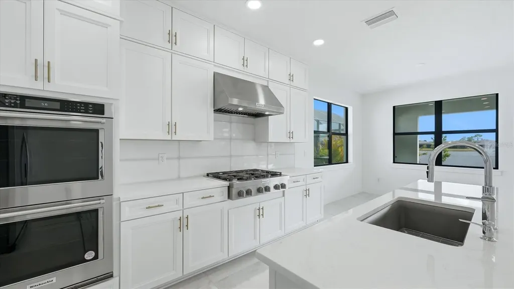 12815 Morning Mist Place Venice FL 34293