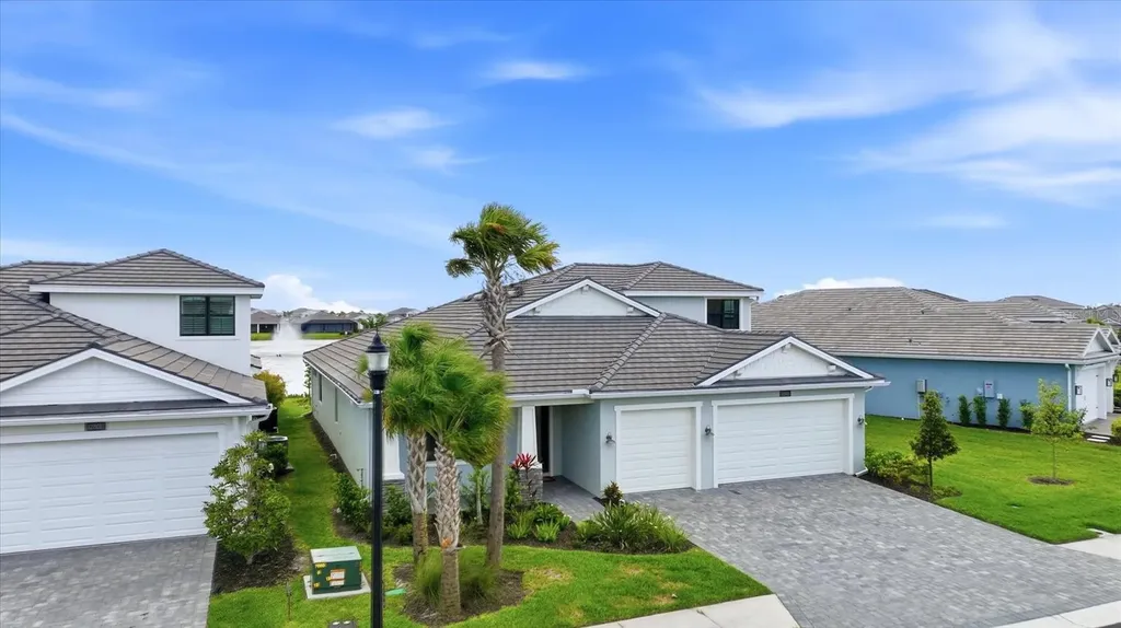 12815 Morning Mist Place Venice FL 34293