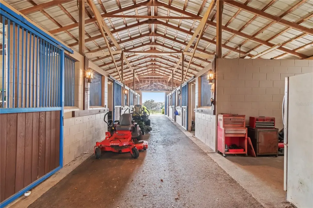 5100 W Highway 329 Reddick FL 32686