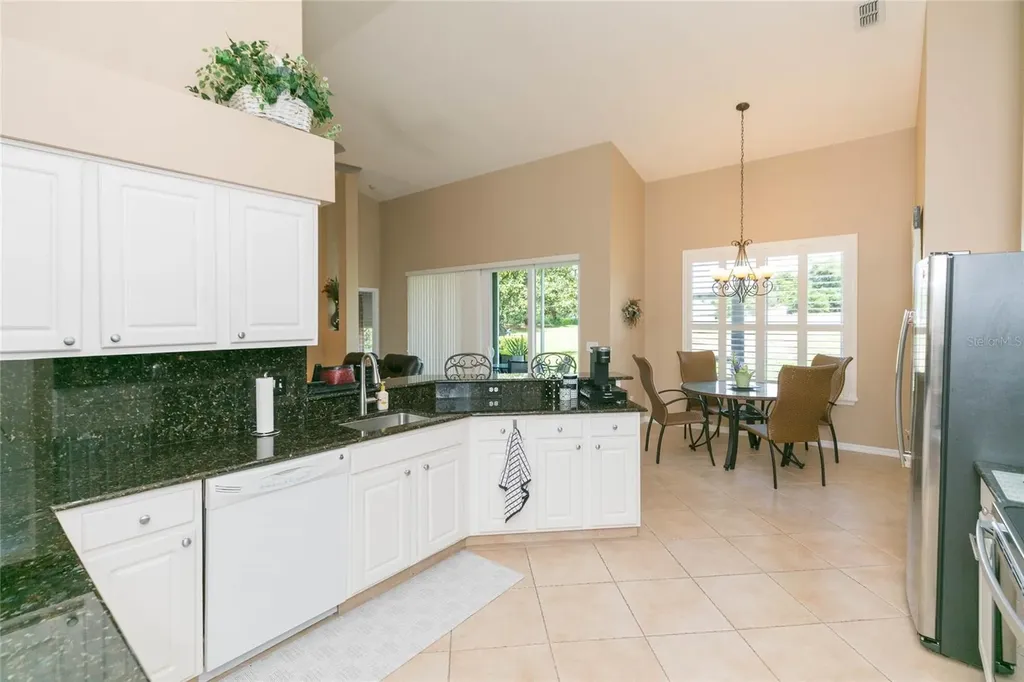 3516 Shadowood Drive Valrico FL 33596