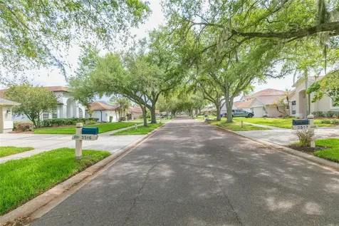 3516 Shadowood Drive Valrico FL 33596