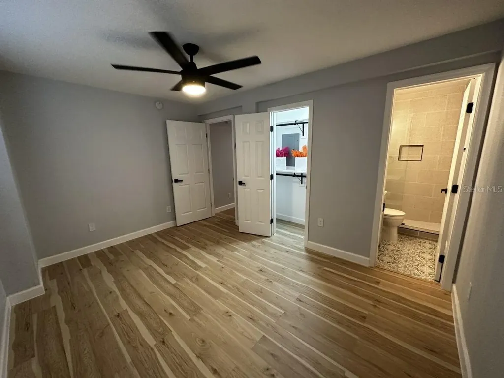 121 18th Avenue N St Petersburg FL 33704