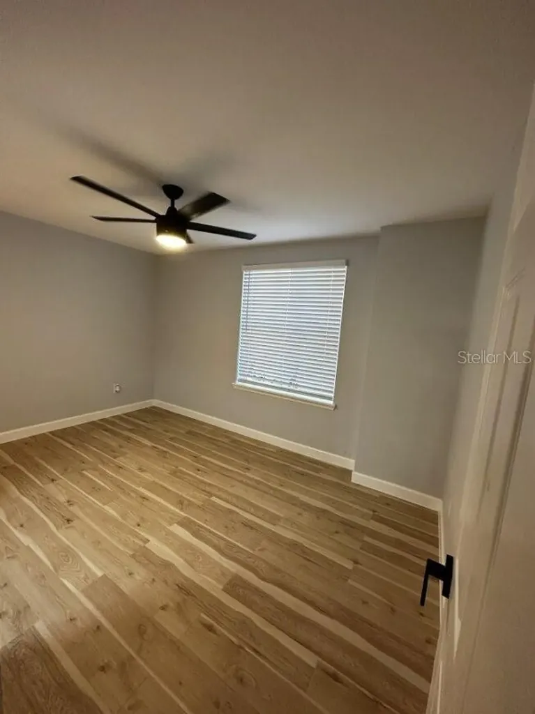 121 18th Avenue N St Petersburg FL 33704