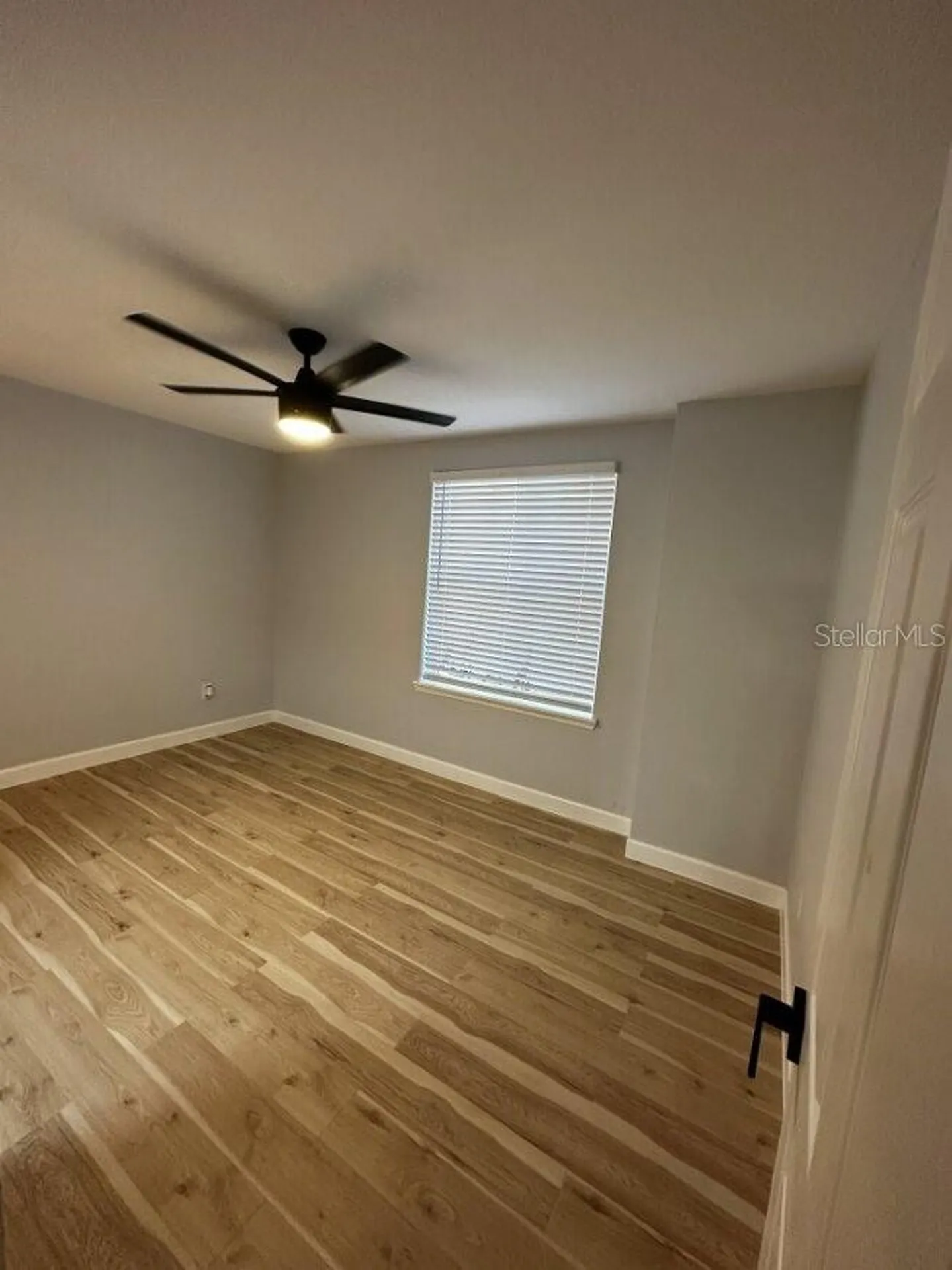 121 18th Avenue N St Petersburg FL 33704