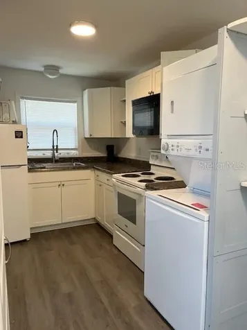 3774 Abington Avenue S St Petersburg FL 33711