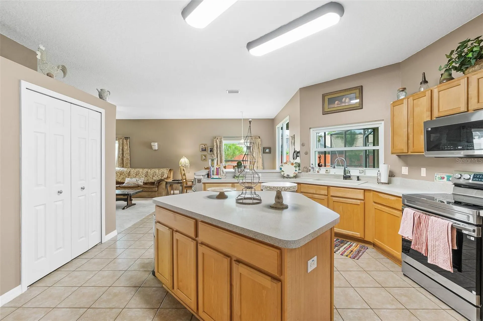 6 Evansville Lane Palm Coast FL 32164