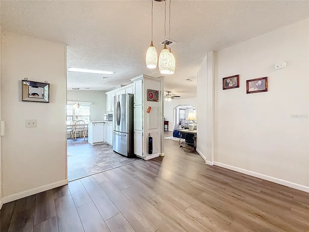 1690 Elkhart Circle Tavares FL 32778