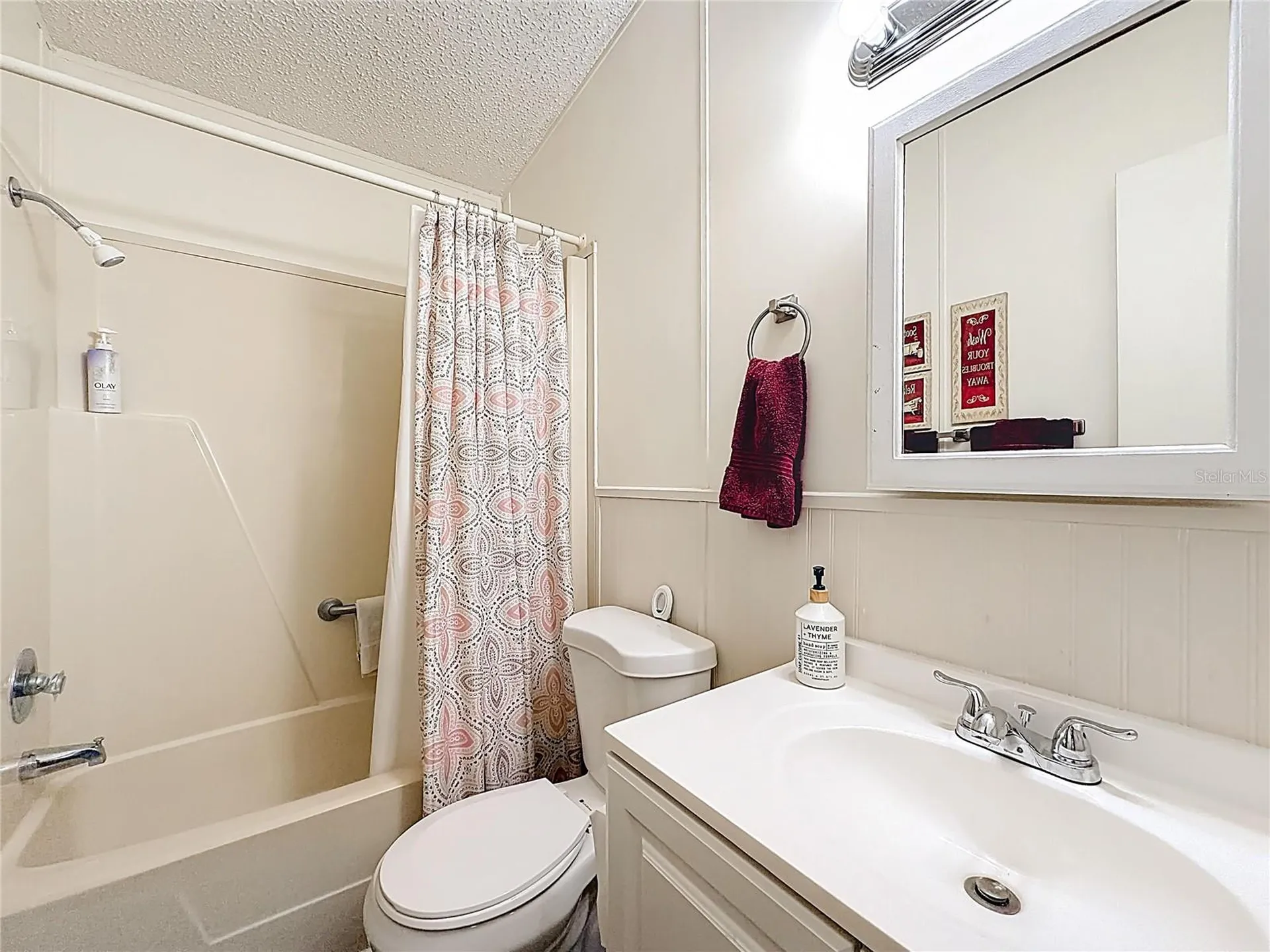 1690 Elkhart Circle Tavares FL 32778