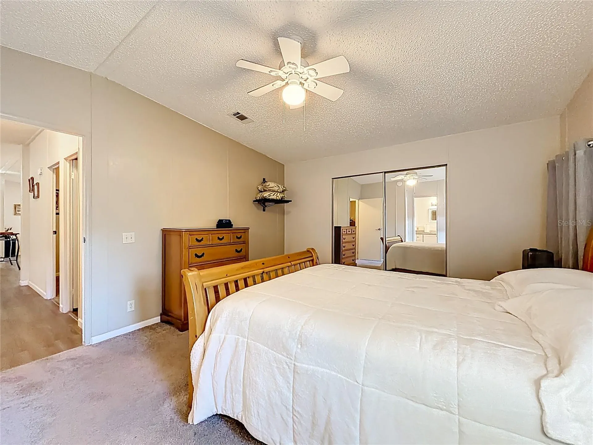1690 Elkhart Circle Tavares FL 32778