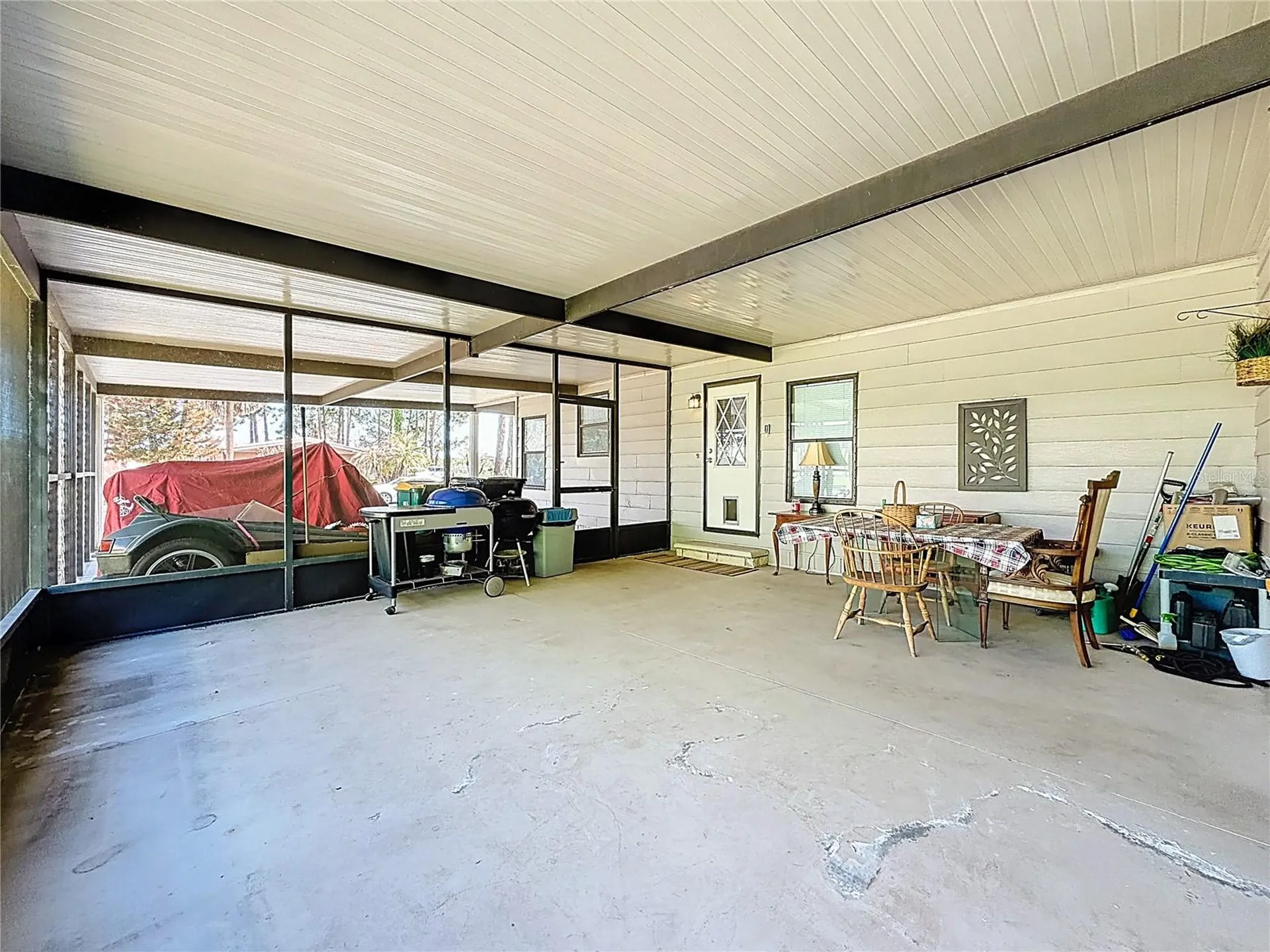 1690 Elkhart Circle Tavares FL 32778