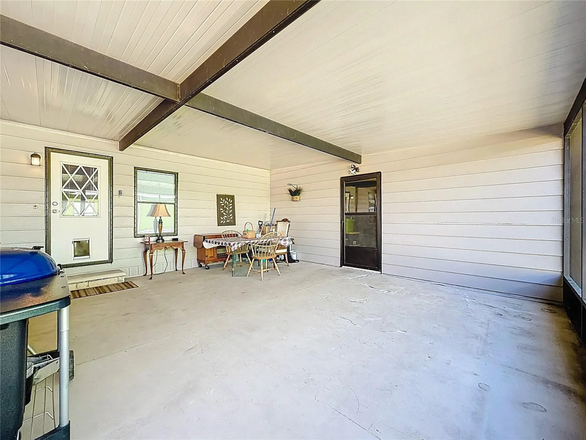 1690 Elkhart Circle Tavares FL 32778