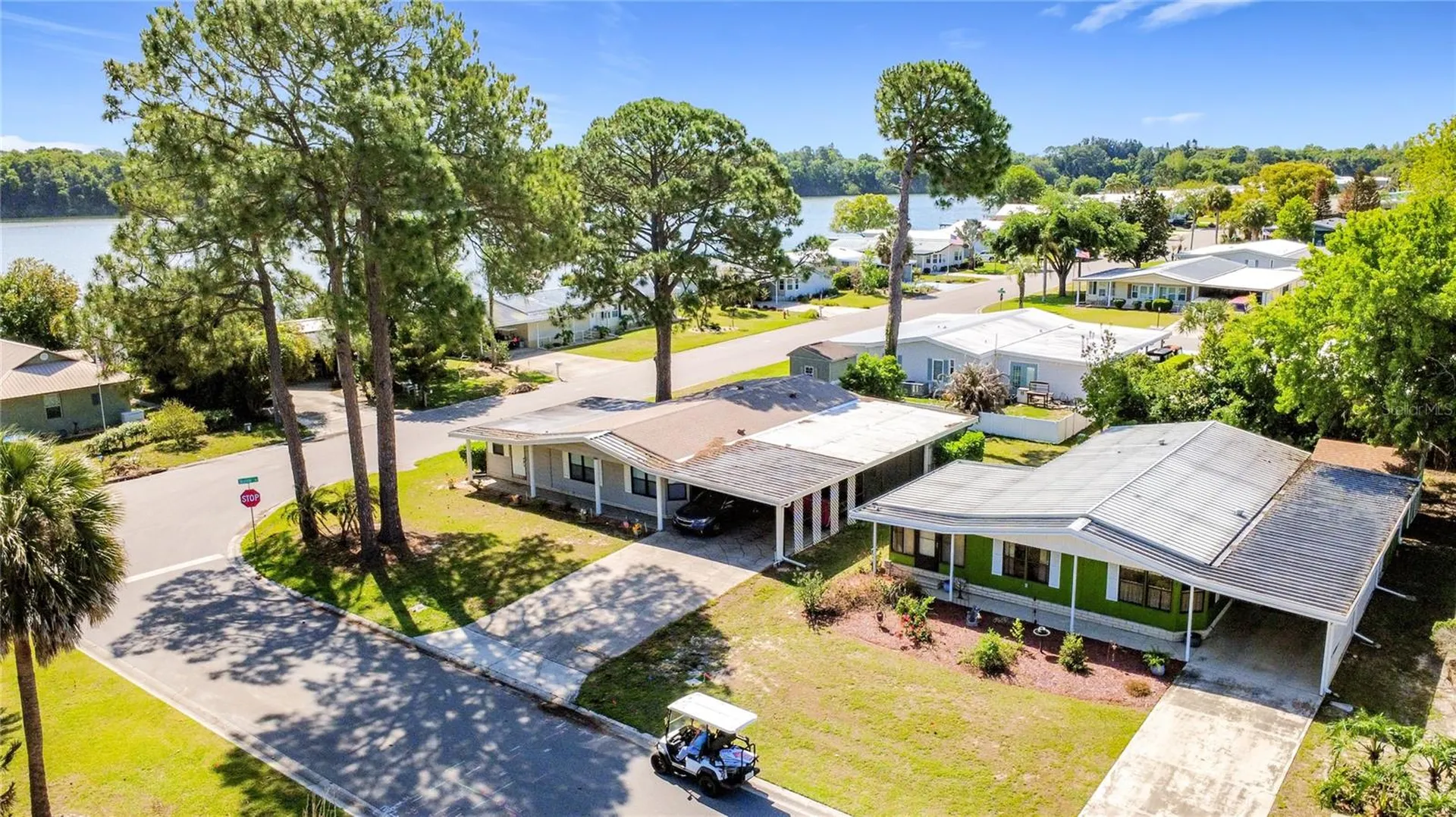 1690 Elkhart Circle Tavares FL 32778