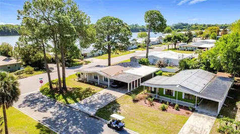 1690 Elkhart Circle Tavares FL 32778