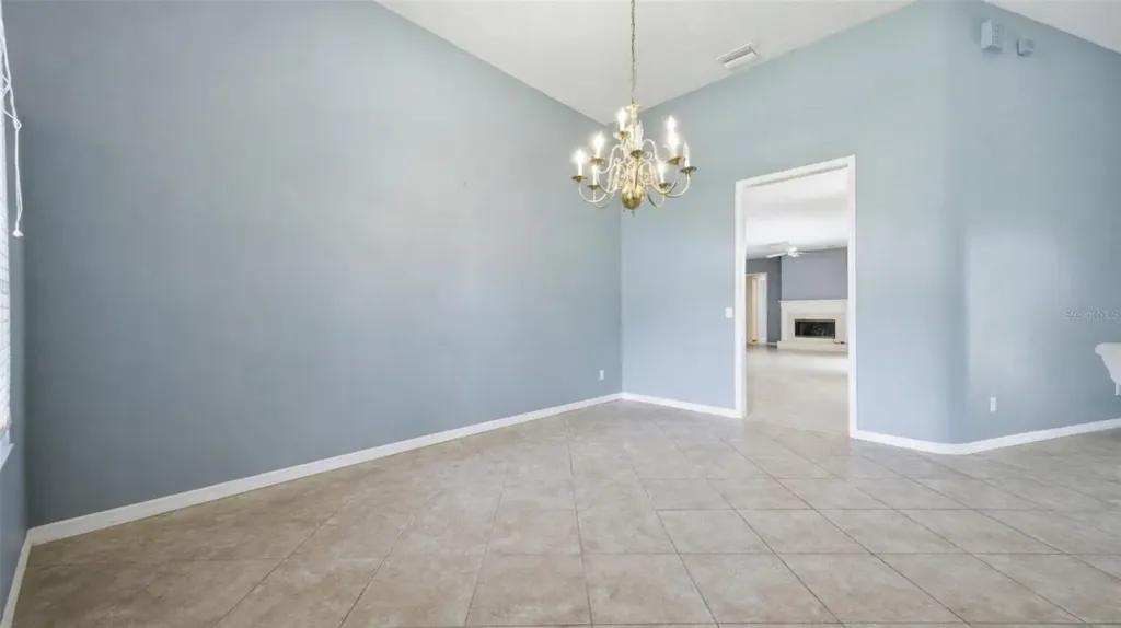 18629 Avenue Capri Lutz FL 33558