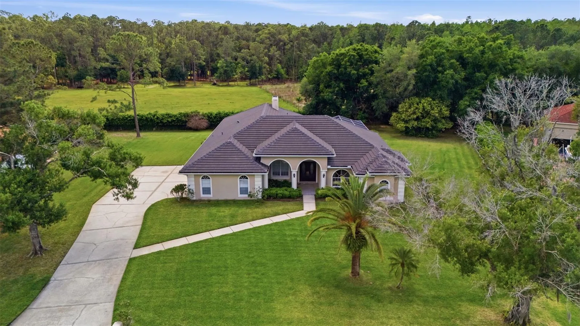 18629 Avenue Capri Lutz FL 33558