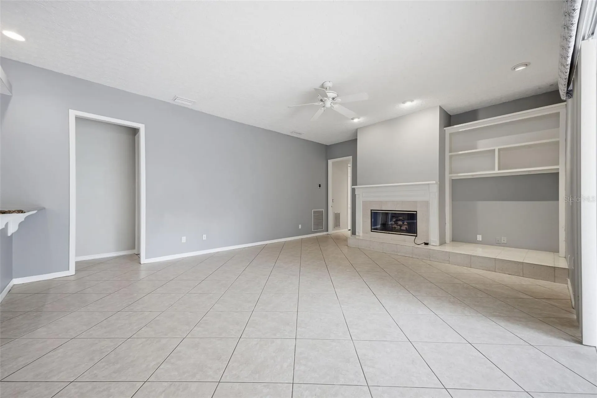 18629 Avenue Capri Lutz FL 33558