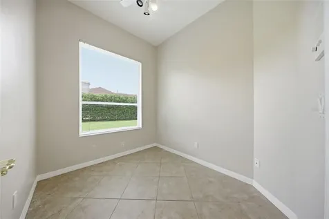 18629 Avenue Capri Lutz FL 33558