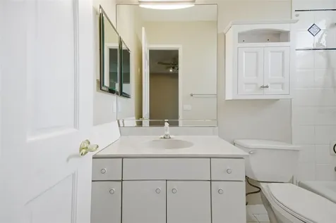 18629 Avenue Capri Lutz FL 33558