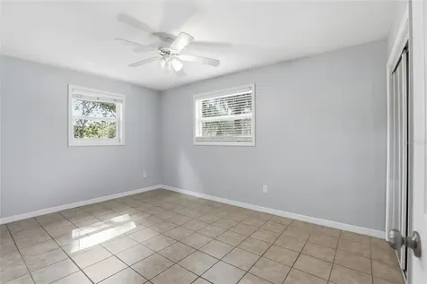 3921 SE 14th Terrace Gainesville FL 32641