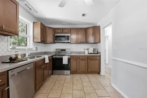 3921 SE 14th Terrace Gainesville FL 32641