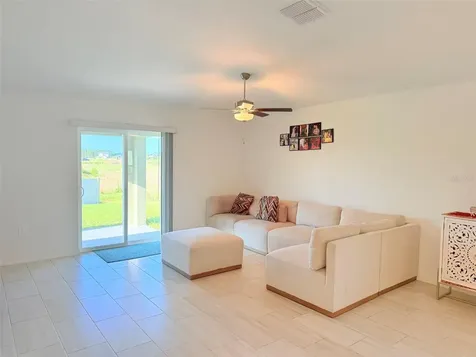 35080 Brackett Bend Zephyrhills FL 33541