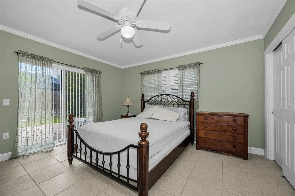 253 Park Circle S Dunedin FL 34698