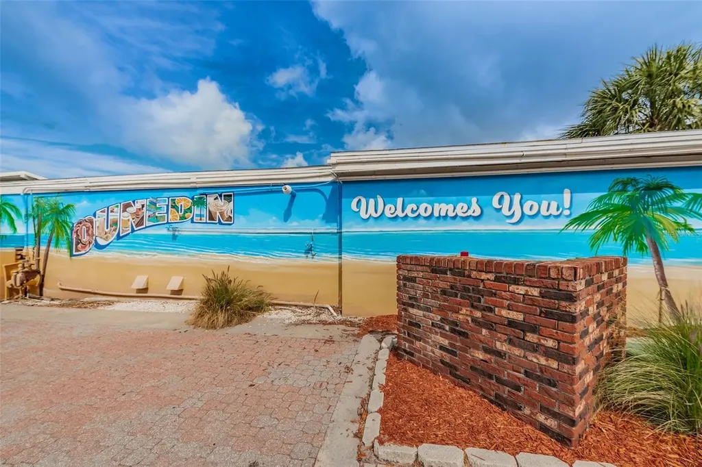 253 Park Circle S Dunedin FL 34698