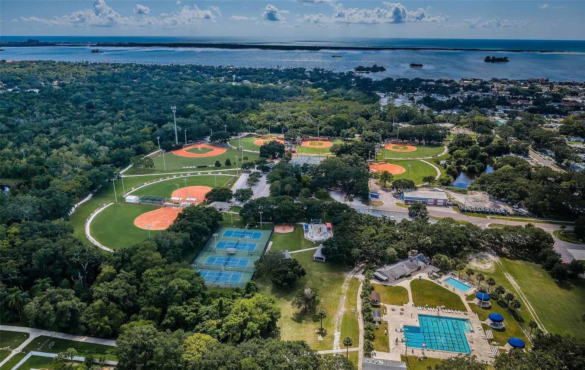 253 Park Circle S Dunedin FL 34698