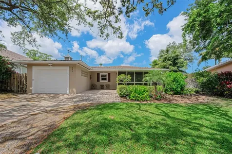 253 Park Circle S Dunedin FL 34698