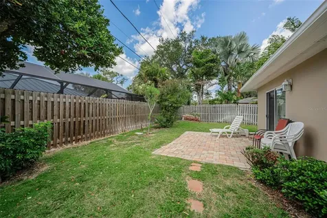 253 Park Circle S Dunedin FL 34698