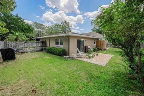 253 Park Circle S Dunedin FL 34698