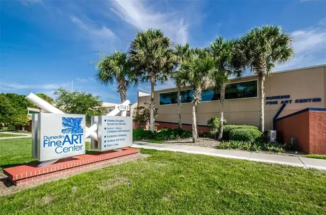253 Park Circle S Dunedin FL 34698