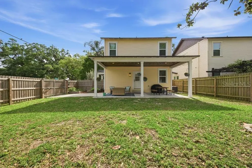 7112 N 9th Street Tampa FL 33604