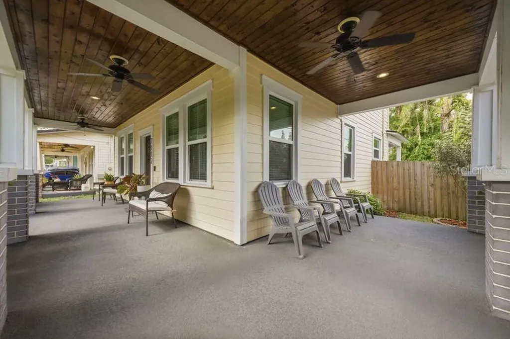 7112 N 9th Street Tampa FL 33604