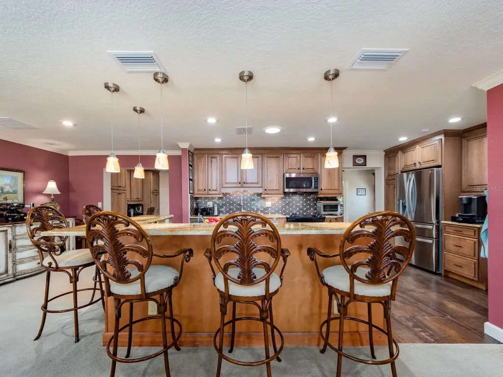 9227 143rd Street Seminole FL 33776